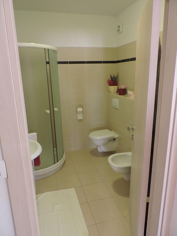 Apartman Legin Fazana Ngoại thất bức ảnh